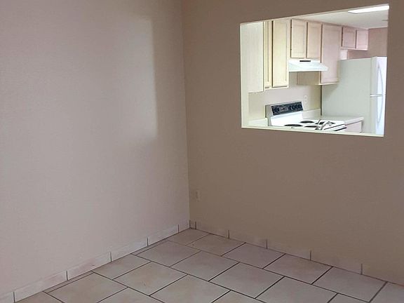 2nd image of 2438 N Palo Hacha Dr