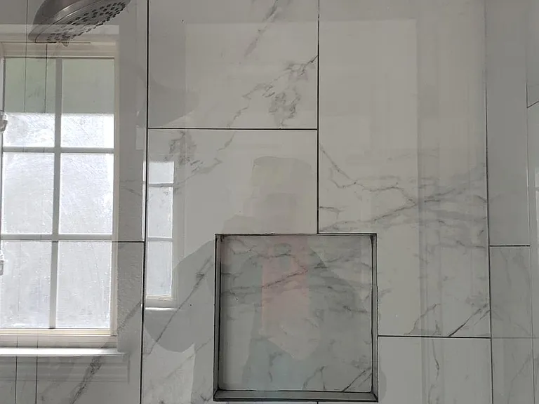 1055 Akard Dr — Photo 3