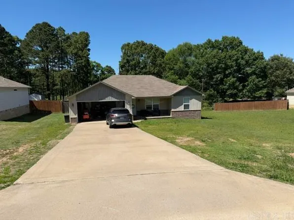 2300 Colonial Cir, Heber Springs, AR 72543