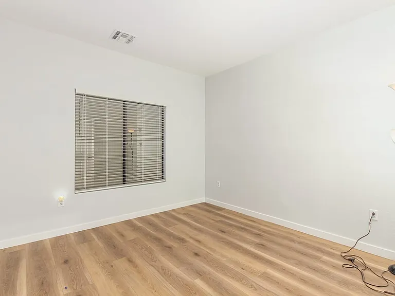 13818 N Saguaro Blvd #202 — Photo 3