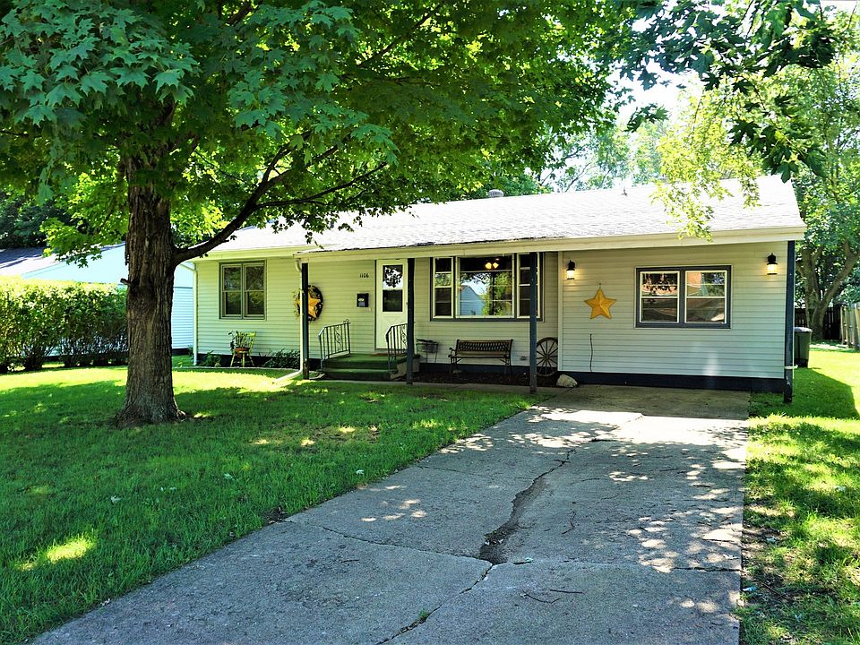 1st image of 1106 Roselawn Dr