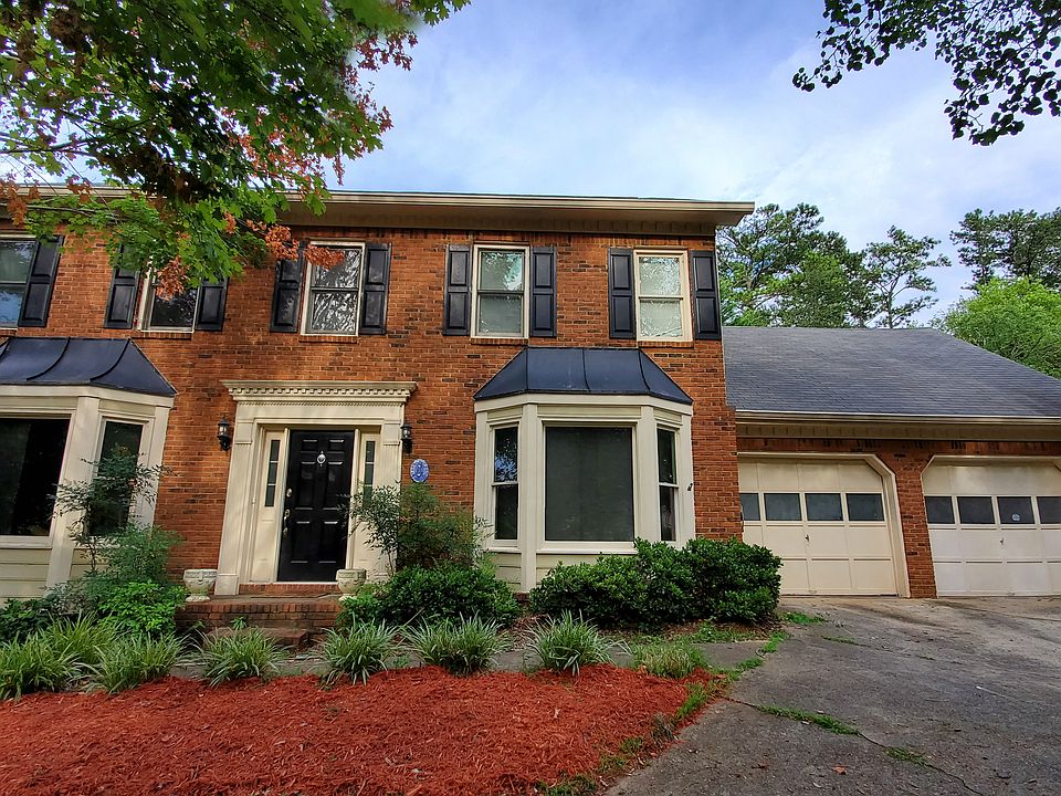 1st image of 4926 Willow Ln
