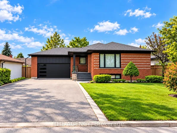 6 Azrock Rd #Basement, Toronto, ON M6L 2W9