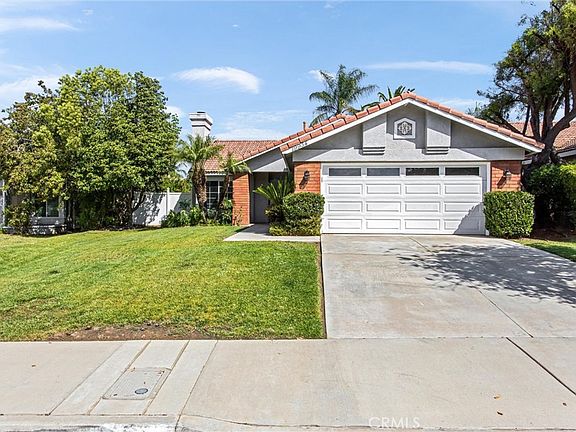 3rd image of 19934 Windwood Cir