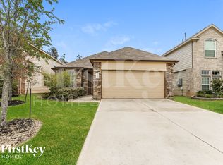 2647 Hoffman Ln, Conroe, TX 77304