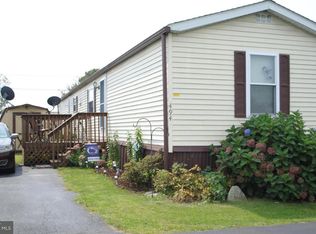 494 Chris Dr, Leola, PA