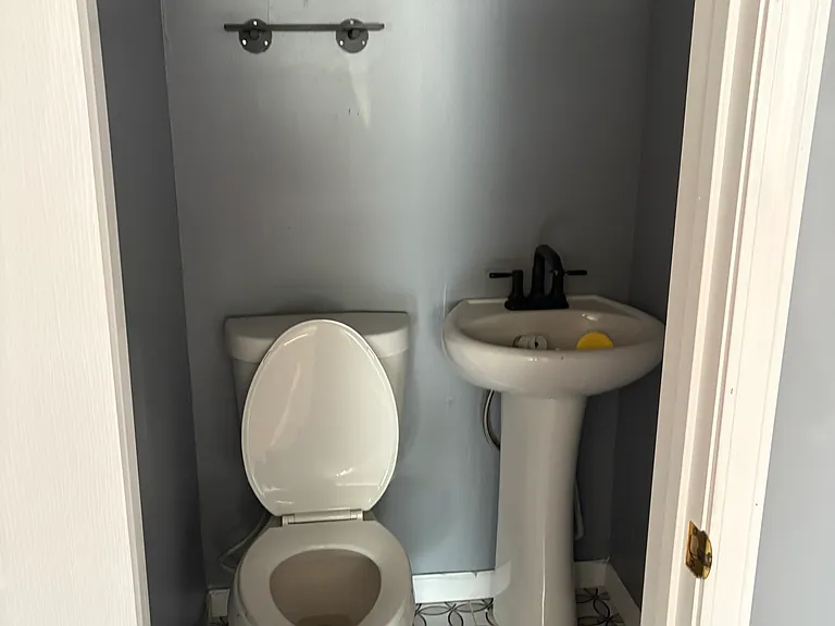 7119 Nancy Ave — Photo 1