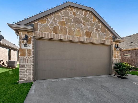 2nd image of 628 Brock Dr
