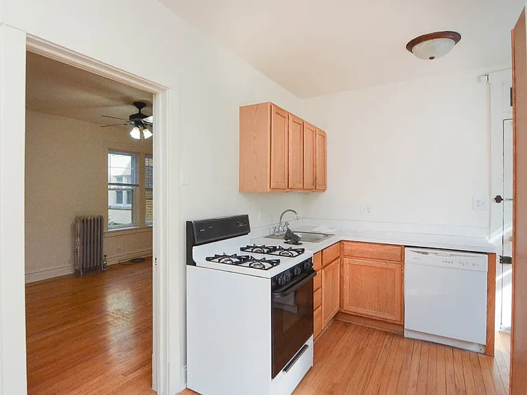 4309 N Francisco Ave #F2 — Photo 9