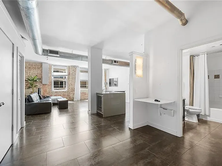 800 Peachtree St NE #8210 — Photo 17