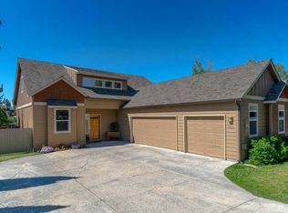 19551 Greatwood Loop, Bend, OR 97702