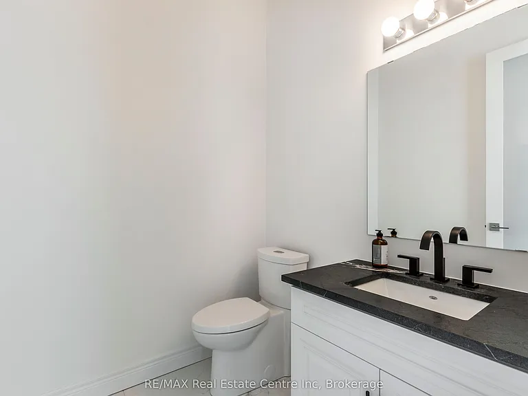 143 S Ambrous Cres — Photo 6