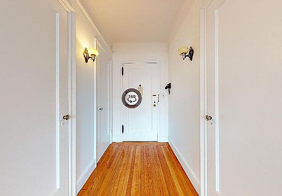 4th image of 1 Christopher St APT 8D