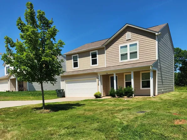 1542 Catskill Way, Newton, NC 28658