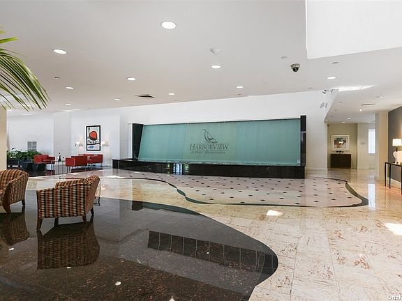 3rd image of 100 Harbor View Dr APT 305