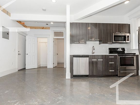 11 Queensberry St. #31 Boston (Fenway) Unit Photo 1