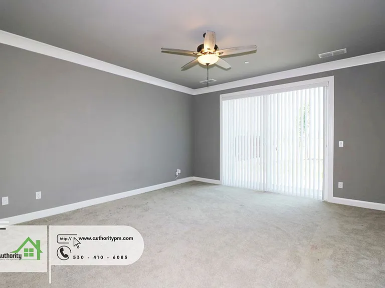 4768 Lower Springs Rd — Photo 22