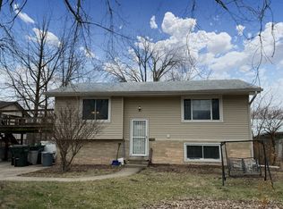 430 N Division St, Braidwood, IL 60408
