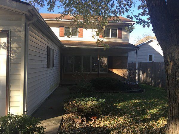 2nd image of 4014 Grove Ave