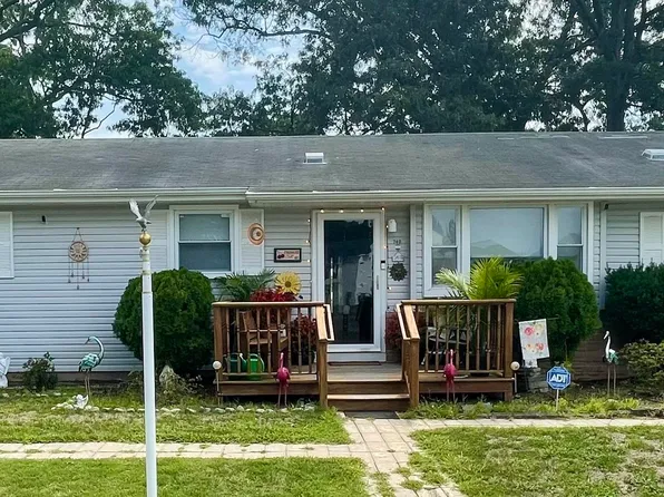 740 8th Ave, Galloway, NJ 08205