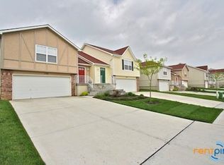 7010 N Wyoming Ave, Kansas City, MO 64118