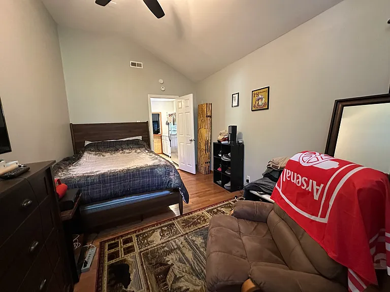 37 S Heather Dr — Photo 6