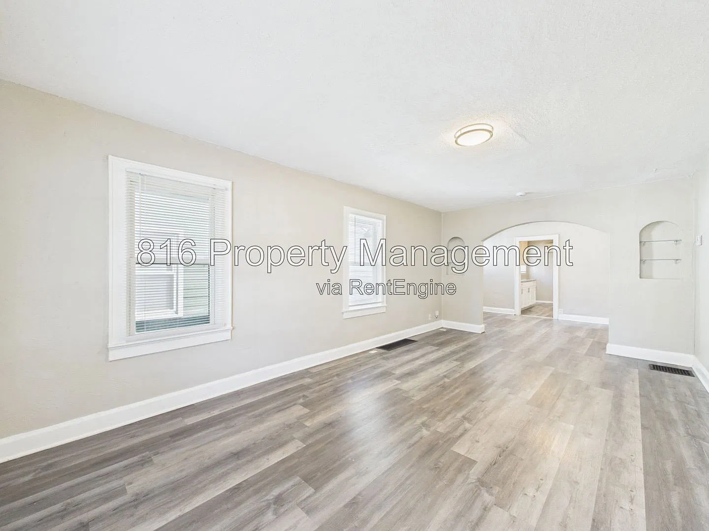 4 bed, 1.0 bath, 1330 sqft, $1,495 — Photo 3