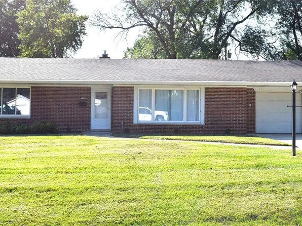 925 Moreland Dr, Belleville, IL 62223