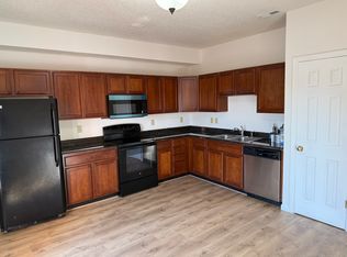 3253 Domain St APT 2, Saint Charles, MO 63301