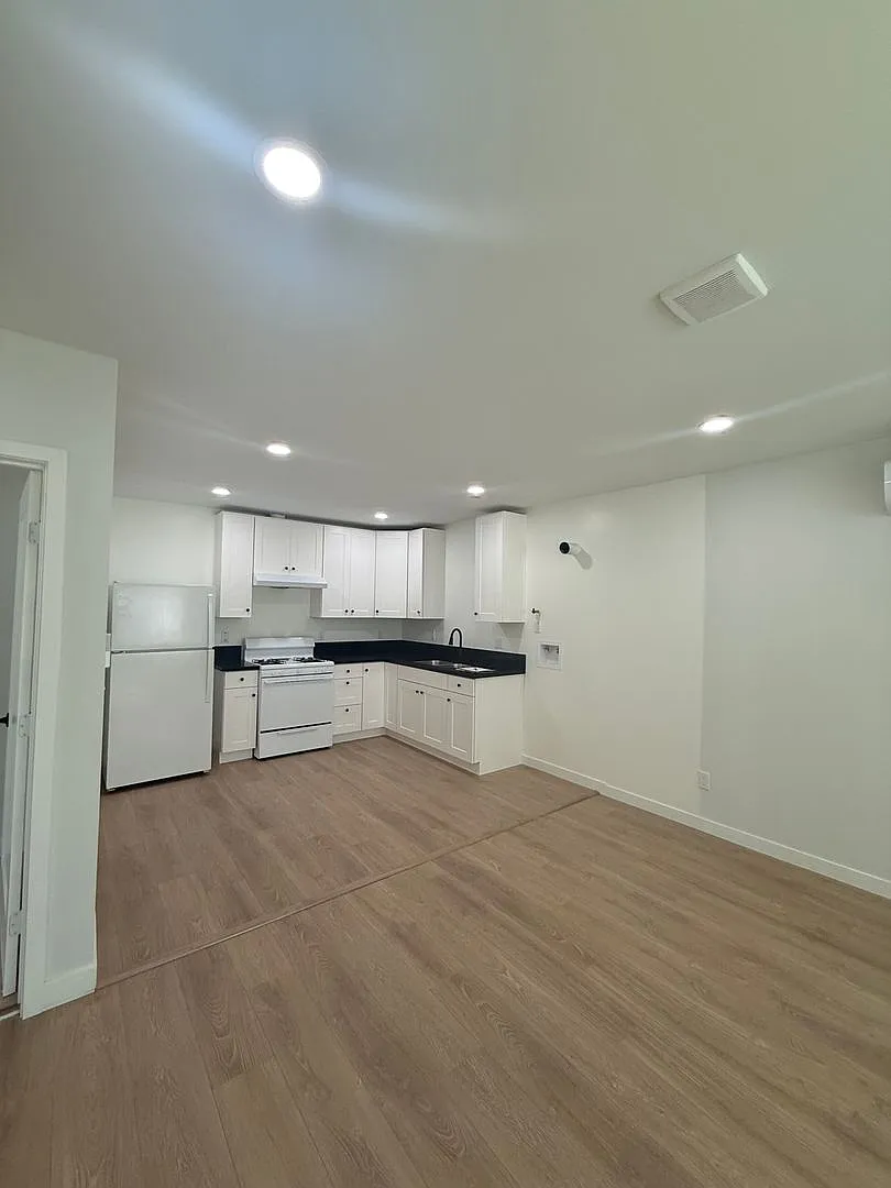 Brand New Construction — Photo 4