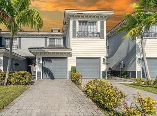 3412 NW 13th St, Lauderhill, FL 33311