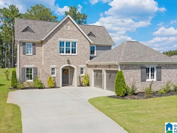 417 Glen Iris Cir, Pelham, AL 35124