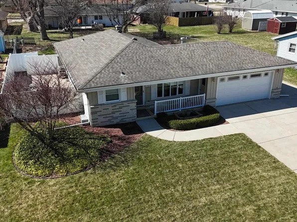 1155 Ontario Drive, Janesville, WI 53545