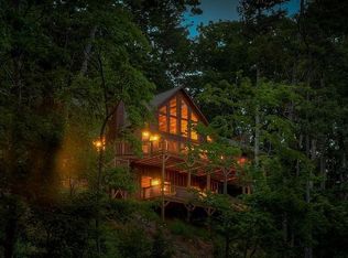 300 Cloudland Trce, Epworth, GA 30541