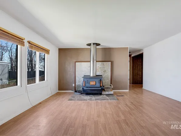 715 Center St E Trlr 130, Kimberly, ID 83341