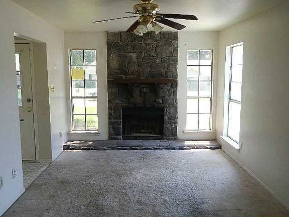 2nd image of 8816 W Saint Helens Dr