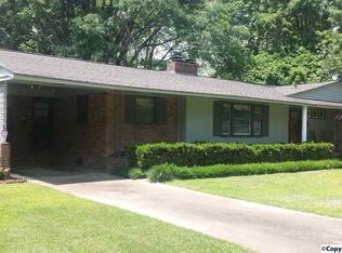 2325 Springdale Rd W, Decatur, AL 35601