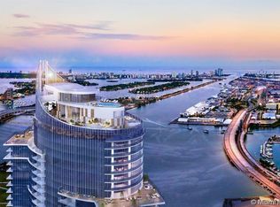 Paramount Miami Worldcent, Miami, FL 33132