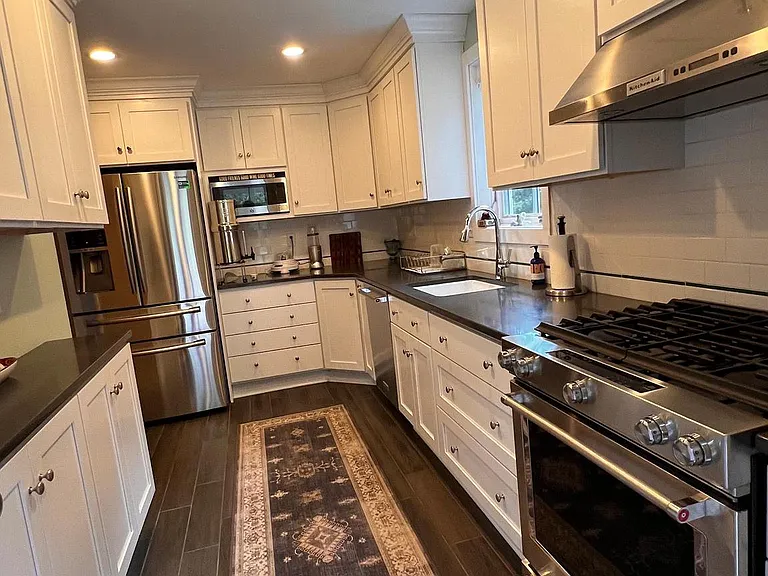 4027 Deepwood Rd — Photo 10