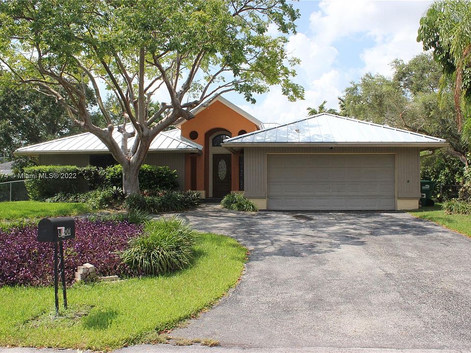 1st image of 8500 SW 180th St