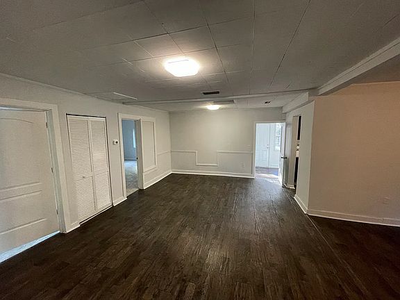 4th image of 2126 4th Ave
