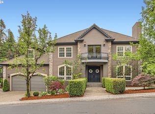 7808 NW Blue Pointe Ln, Portland, OR 97229