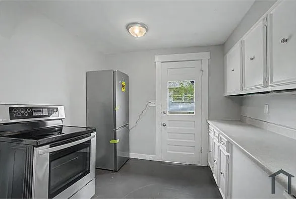 2600 Wayne Ave — Photo 7