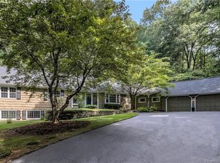 96 Reverknolls, Avon, CT 06001