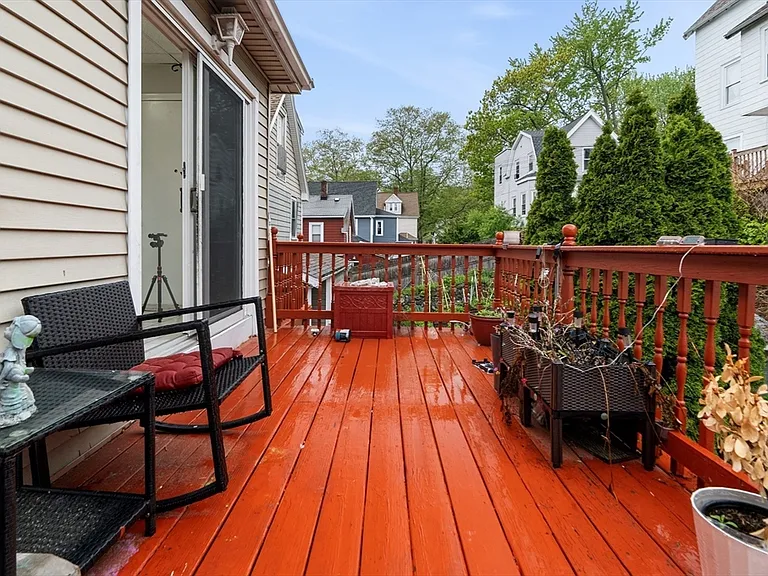 7 Pine St #2 — Photo 14