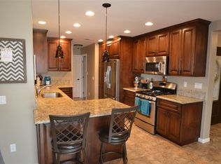 700 Balsam Dr, El Cajon, CA 92019