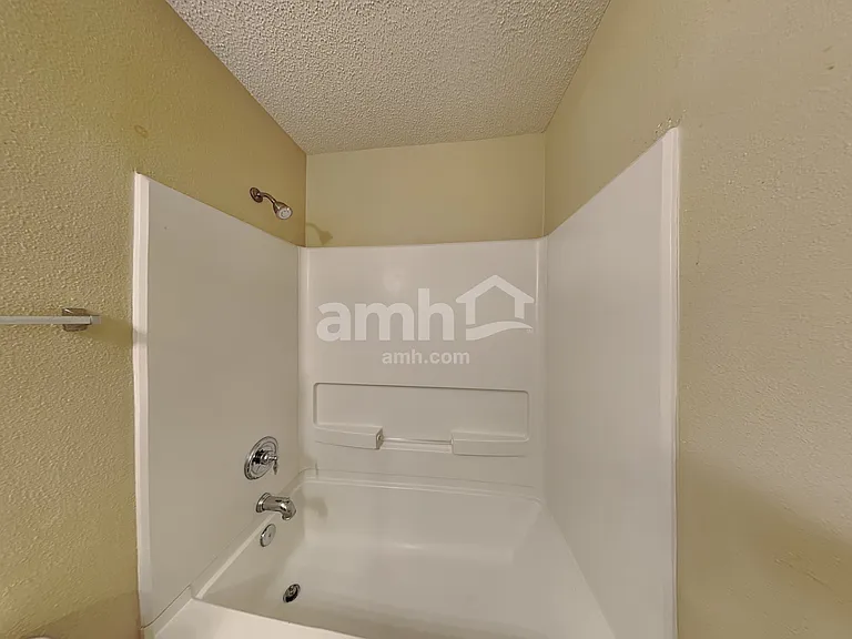5631 Hammermill Dr — Photo 17