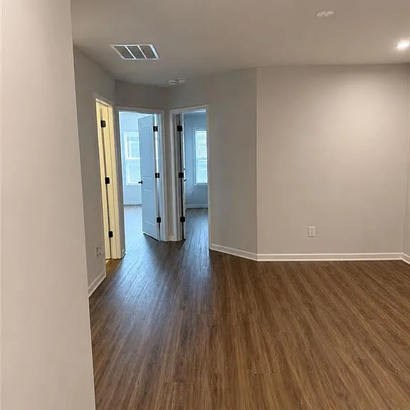 663 Castleberry Ave — Photo 22