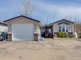 10042 W Township Rd #422-29, Ponoka County, AB T4J 1V9