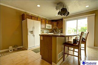 3rd image of 2711 N 78th St